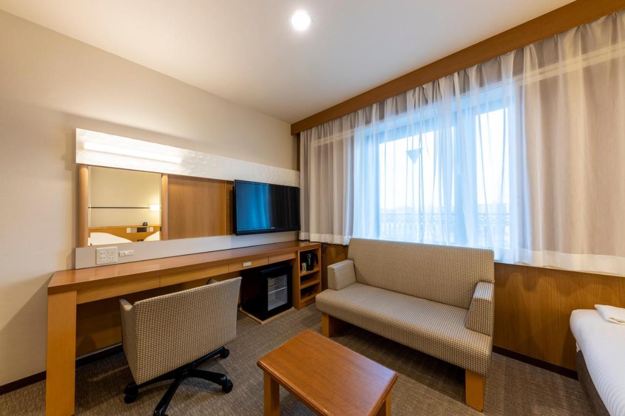 Jr Clement Inn 姬路 外观 照片